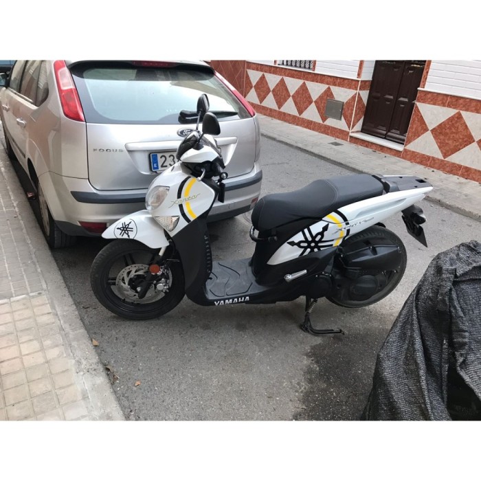 Pegatinas en vinilo para YAMAHA XENTER | Compra online