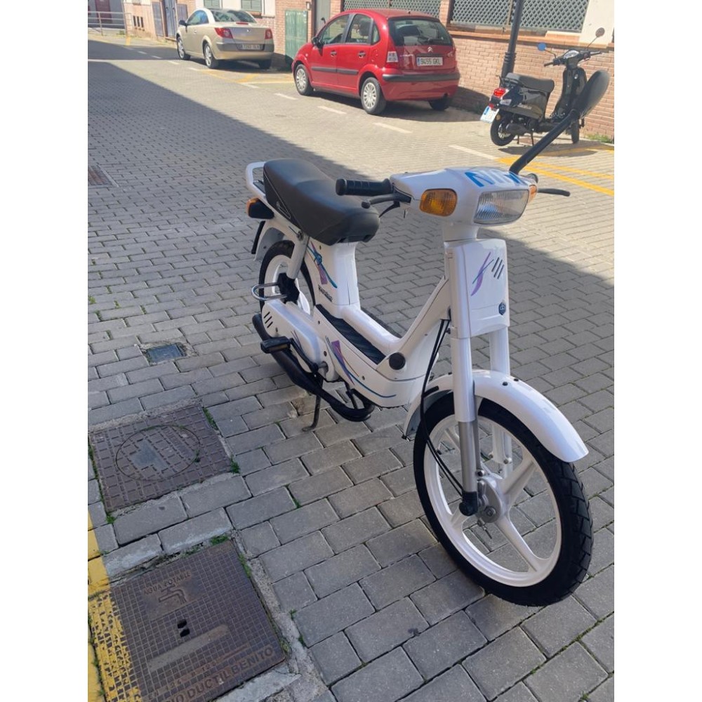 Pegatinas en vinilo para VESPINO F9 1009 AÃO 92 | Compra online