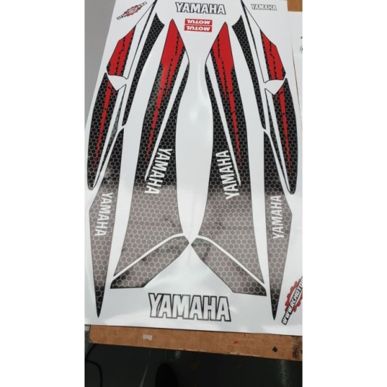 Pegatinas en vinilo para YAMAHA CYGNUS 2007 | Compra online